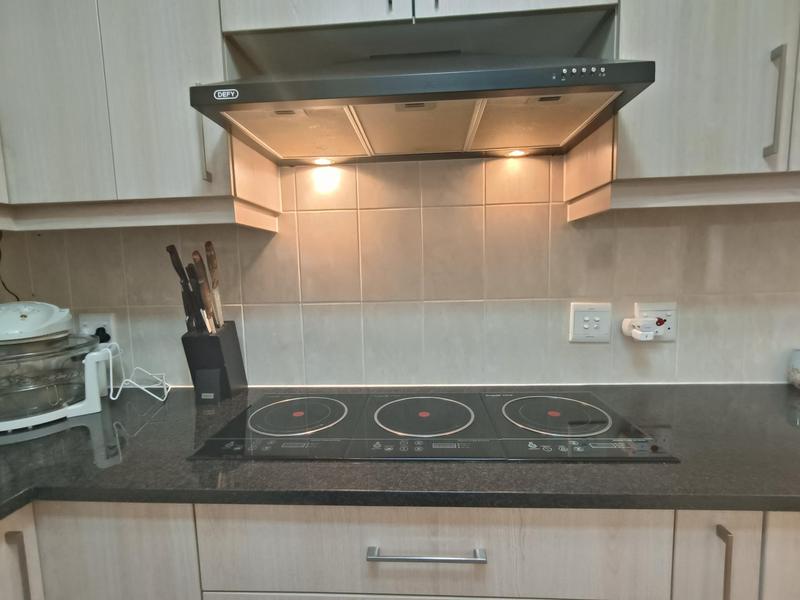 2 Bedroom Property for Sale in Sonkring Western Cape
